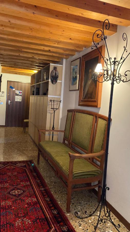Ca' Regina Apartment Venesia Bagian luar foto